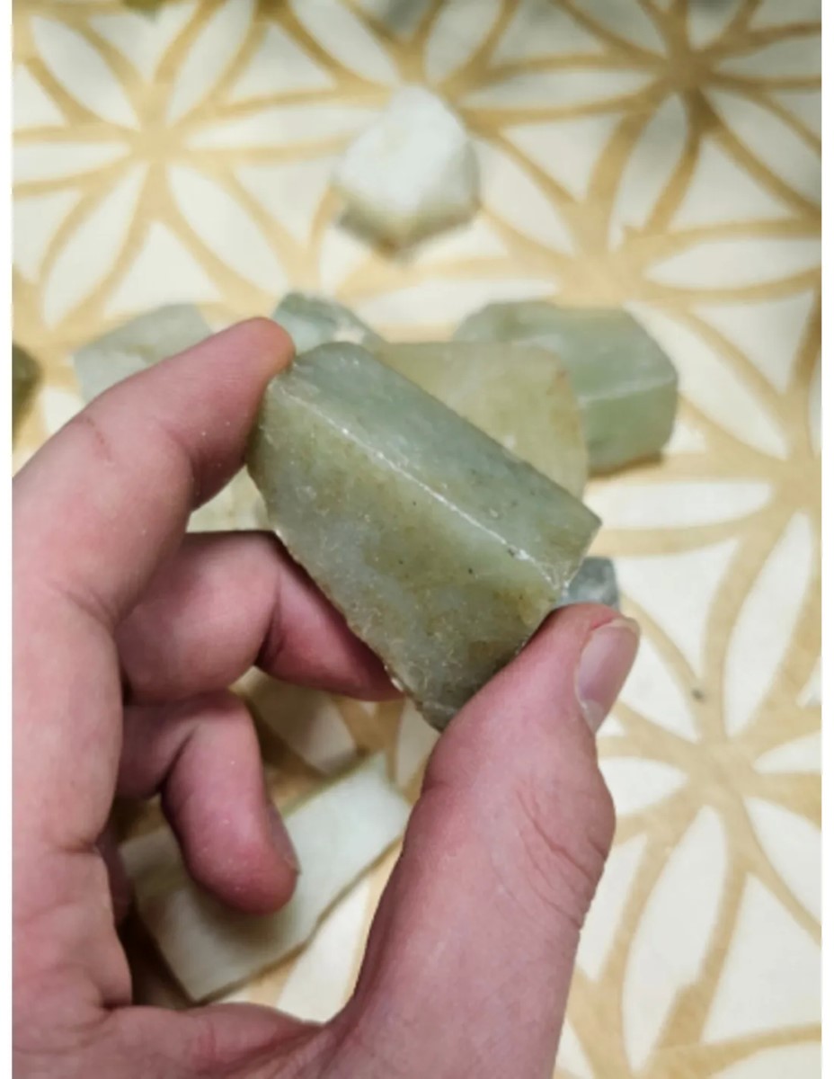 Jade China 250 gr. ruwe brokjes - Afbeelding 2