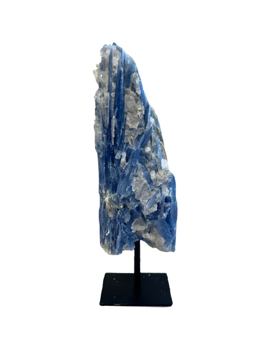 Kyaniet blauw ruw op voet nr.08