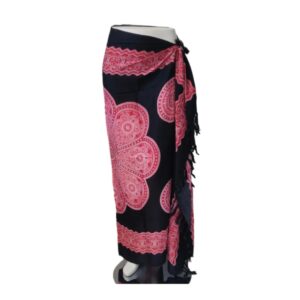 Om Namaste Sarong - 629 - Rode Bloem op Zwart